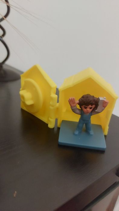Boneco McDonald’s Happy Meal | Stranger Things Eleven