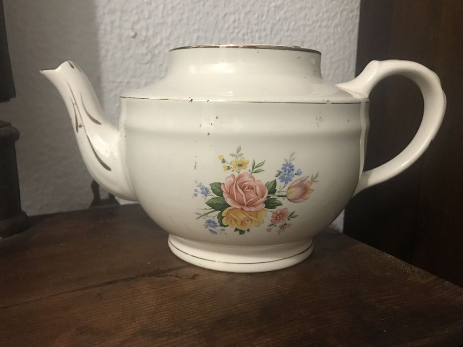 Bule Loiça Sacavém