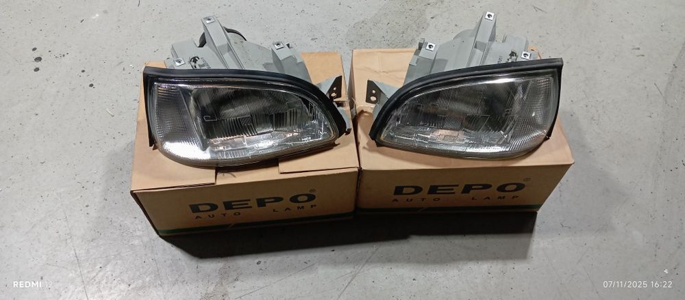 Faróis para Renault Clio 1