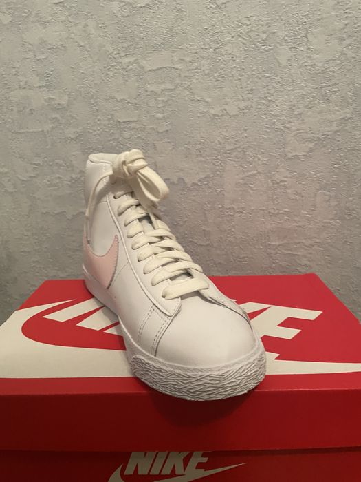 Высокие кеды найк