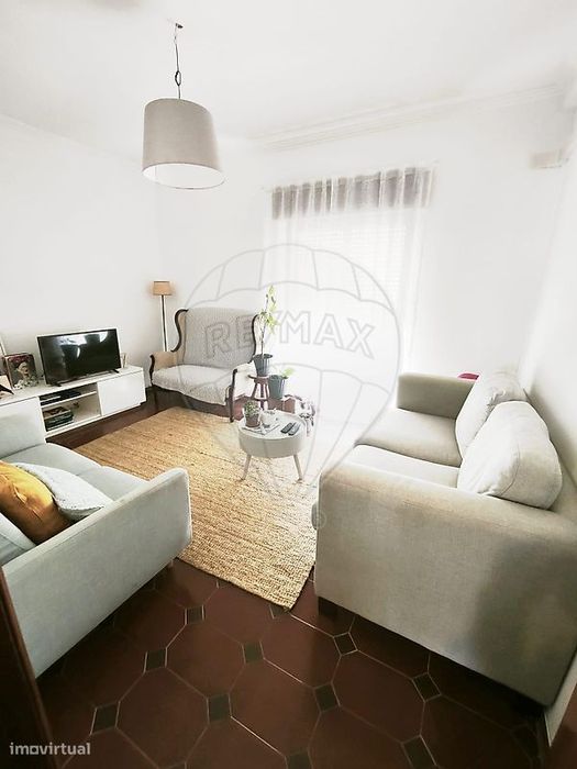 Apartamento T2 para venda — Alenquer (Santo Estêvão E Triana), Lisboa