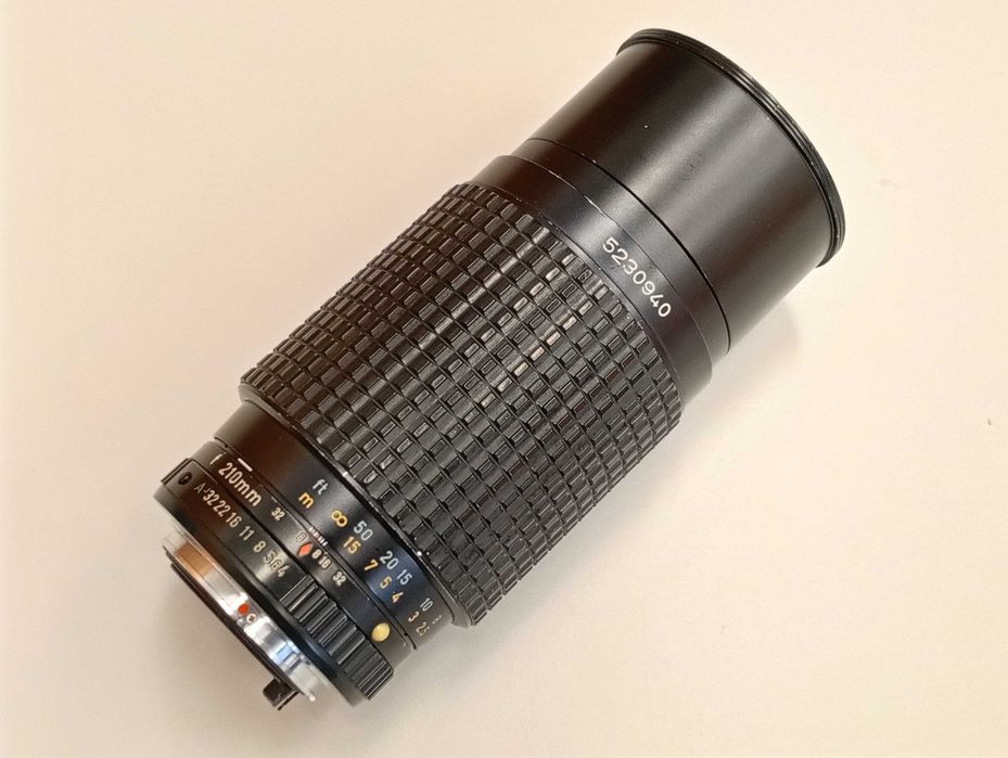 Objetivas fotográficas Canon, Pentax, Minolta e Schneider Kreuznach para limpeza/reparação/peças.