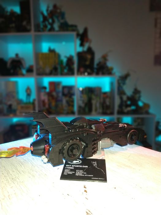 Конструктор бэтмобиль