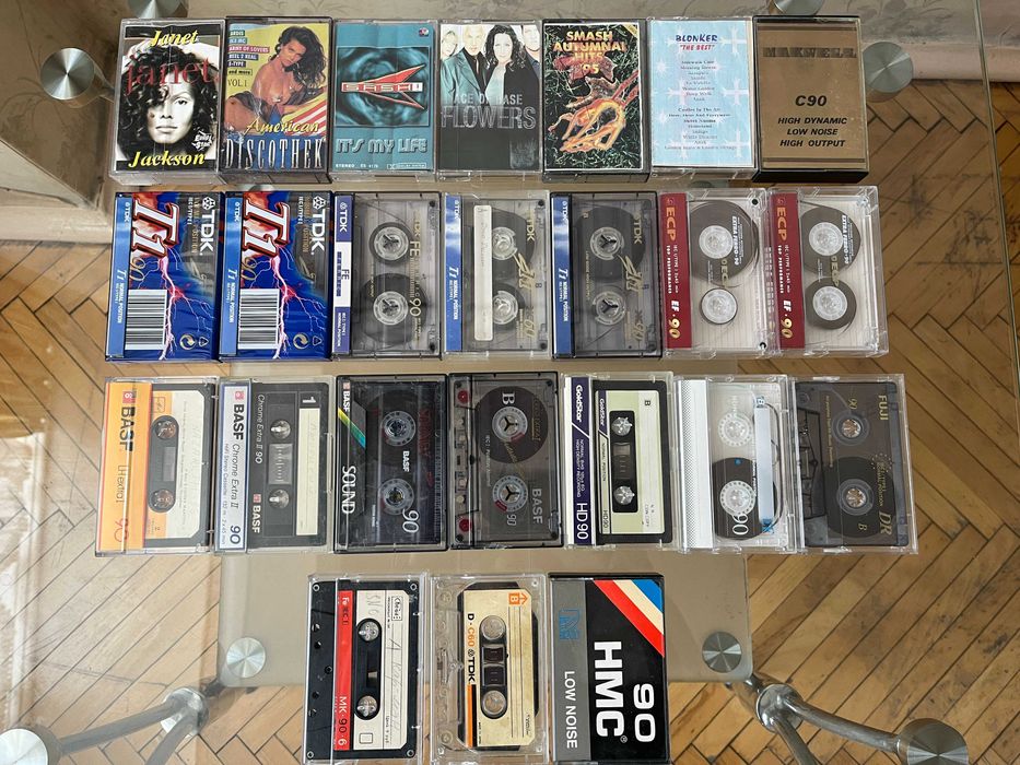 Аудиокассеты с записью