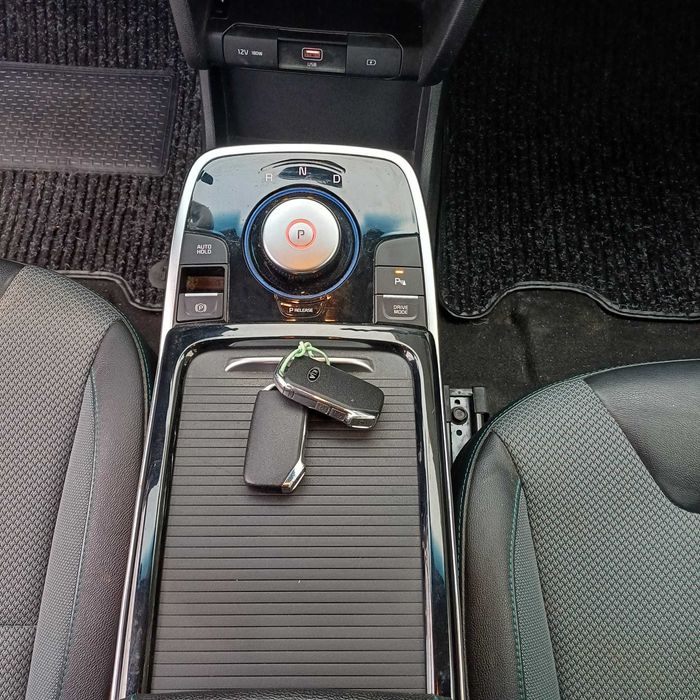 KIA E-NIRO 64kWh 204cv EXECUTIVE c/garantia construtor