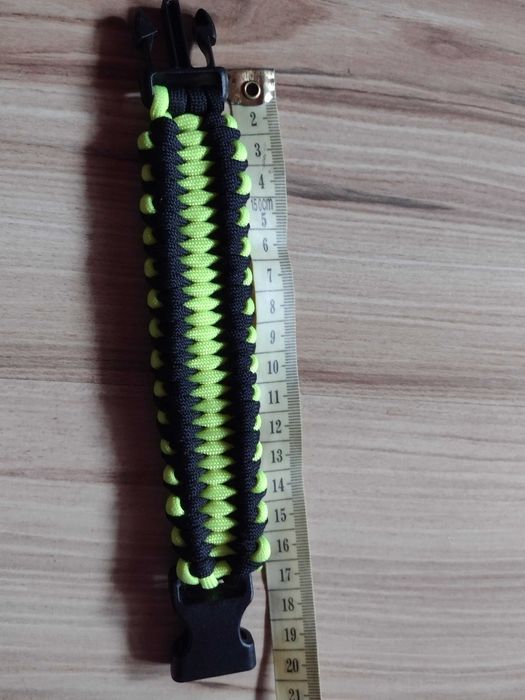 Bransoletka surwiwalowa paracord