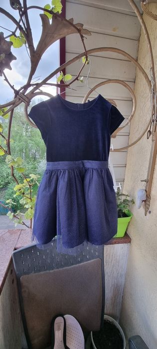 Сукня для дівчинки