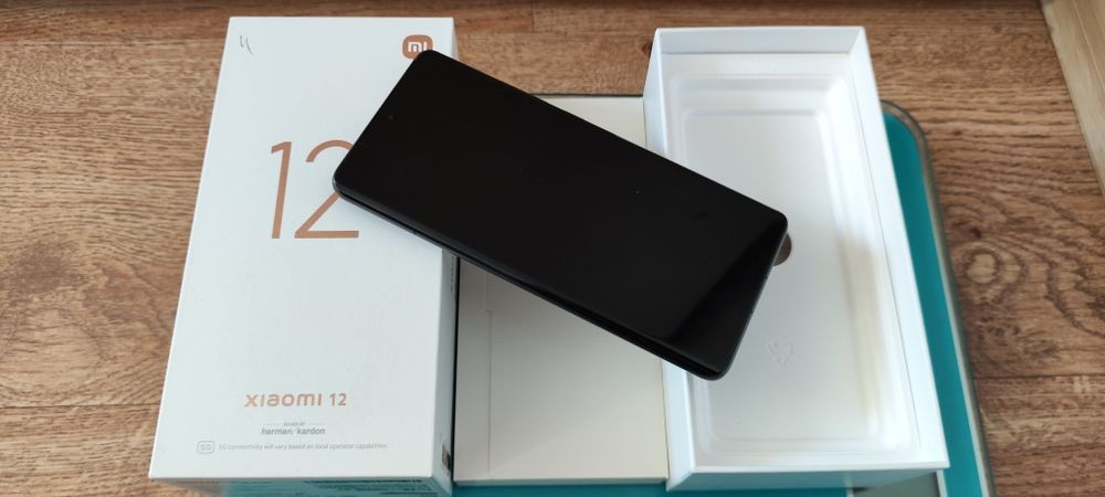 Продажа Xiaomi 12