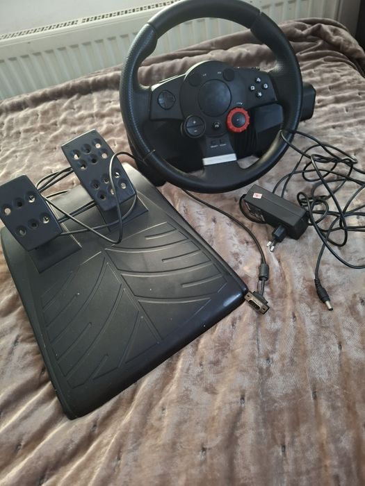 Kierownica  logitech driving force Gt