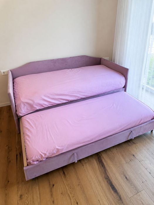 Cama infantil da Moozy - muito pouco usada