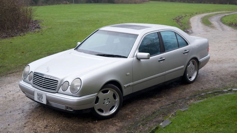 Mercedes-Benz Klasa E Mercedes E420 4.2 V8 M119 • Import Japonia • 120 tys. km • Bezwypadkow