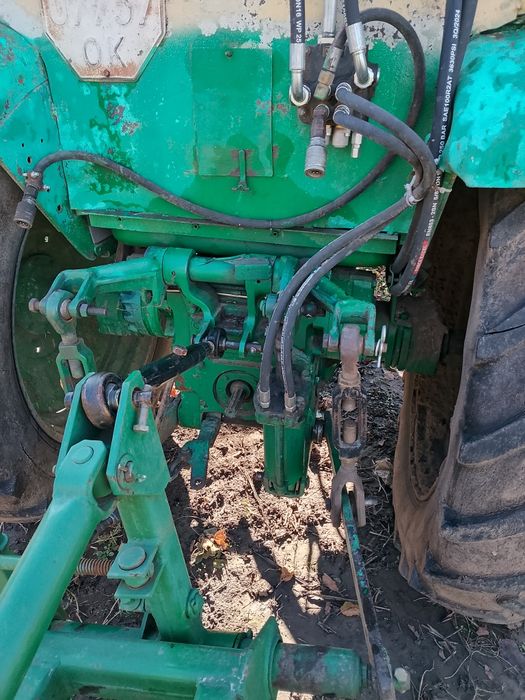 ЮМЗ 6 повністю в робочому стані.