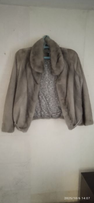 Продам Шубу натуральна Норка
