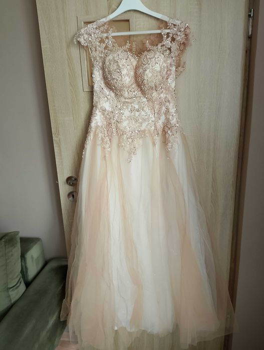 Oryginalna suknia ślubna, szampan, Atelier Zuzanna Lublin, rozmiar 44