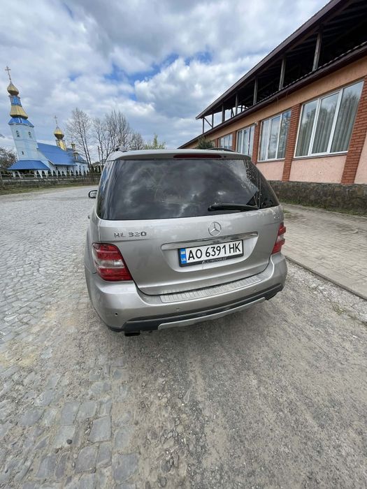 Продам Мерседес мл 320