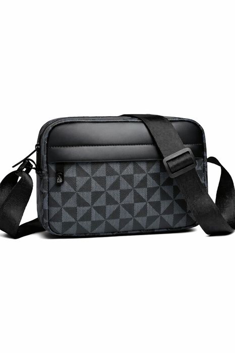 Продам барсетки  є багато різних