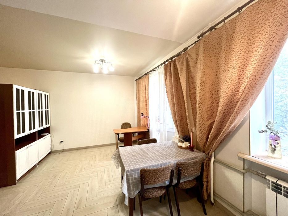 Продам квартиру в Холодногірському районі, В.Панасівська, 195