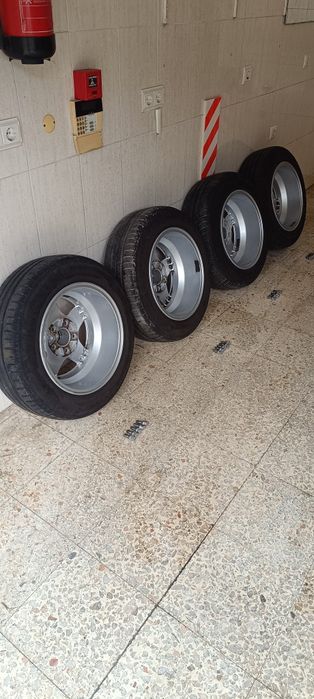 Jantes Mercedes Melber R15 5x112 impecáveis