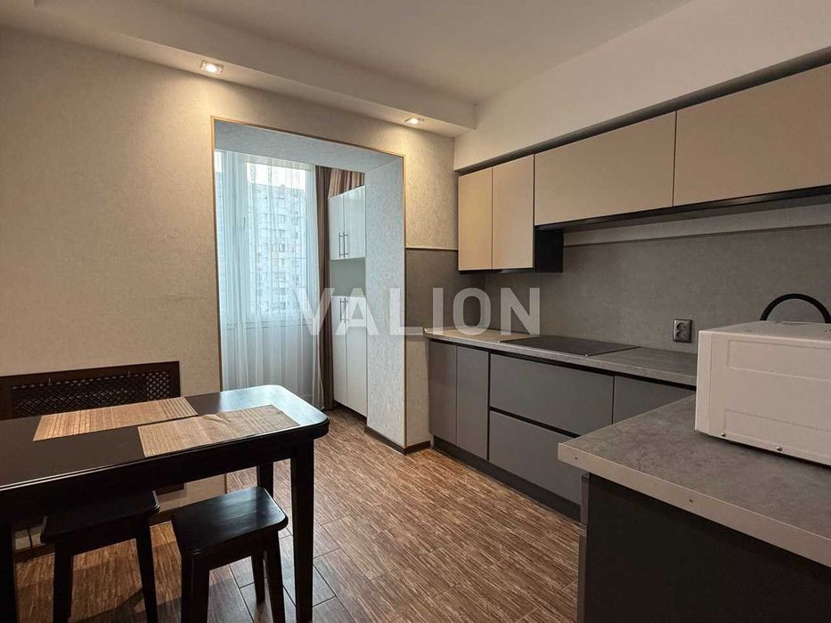 Продаж 1к квартири, пр-т Оболонський 31, метро Мінська