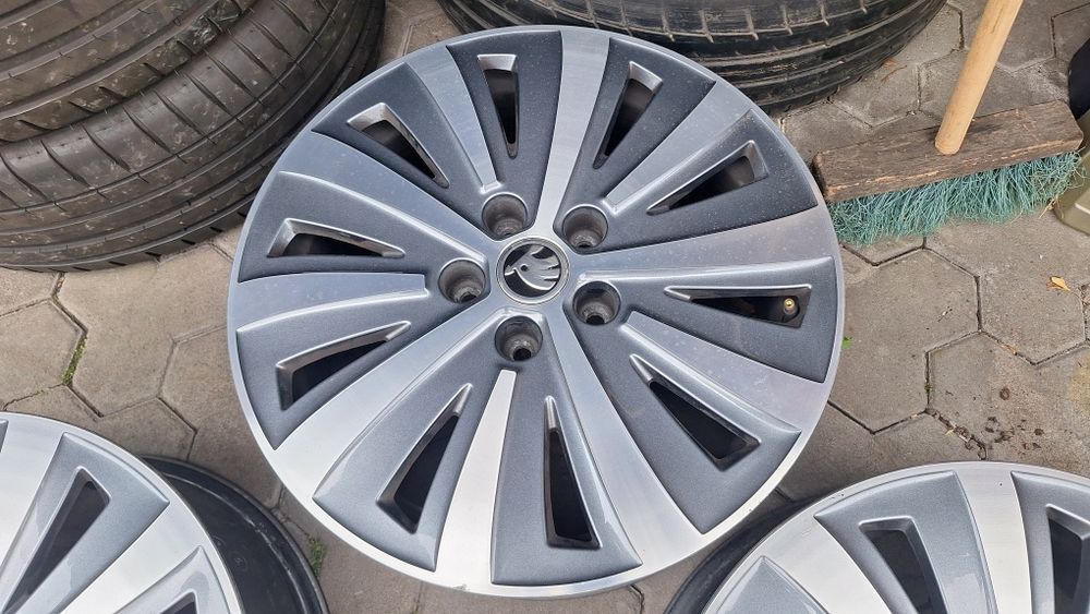 р17 5×112 диски SKODA Superb III, VW