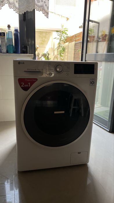 Maquina de lavar LG Direct Drive 8 - 5kg