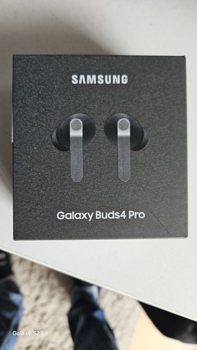 Samsung Galaxy buds 4 pro