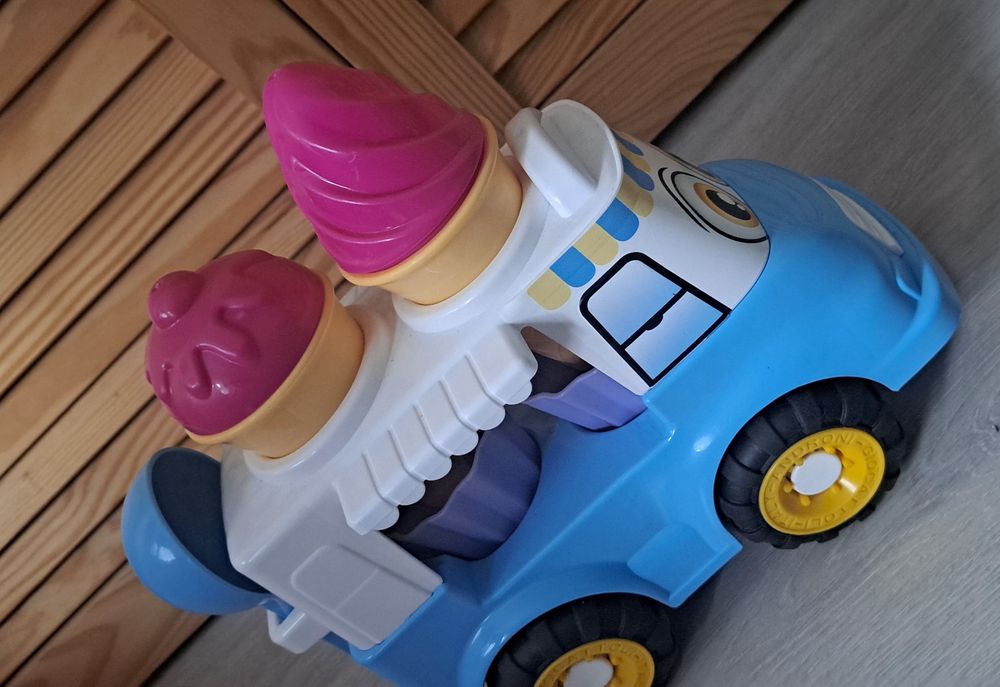 Zabawka dla dzieci do piaskownicy