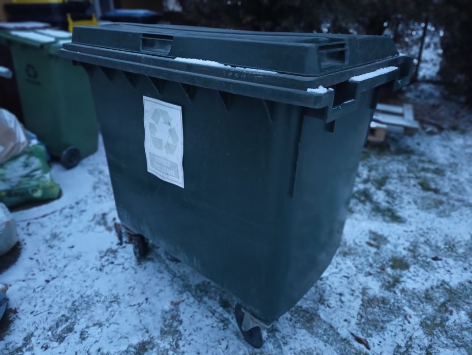 Kosz kontener śmietnik 240 l / 140l / 120 l / 370L / 770l Transport