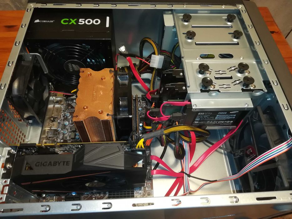 Gamingowy Ryzen 3600 + GTX1070 8GB + 32GB DDR4 HDD + SSD