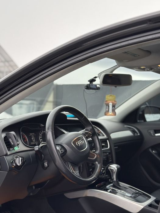 Ауді а4б8 2014 модельного робу