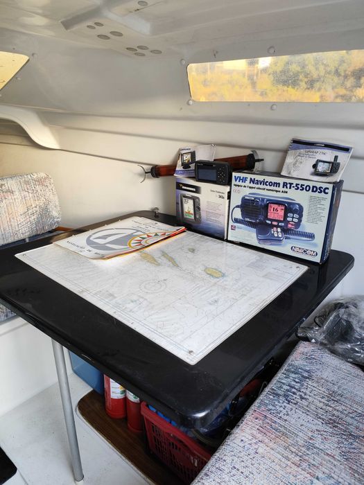 Veleiro Macgregor 26X  vela e motor ( Hibrido )