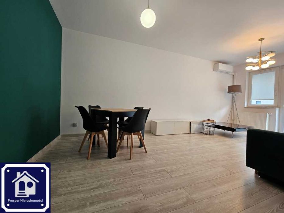Ładne 55m2- okolice Bonarki - ul. Sławka | 2900zł |