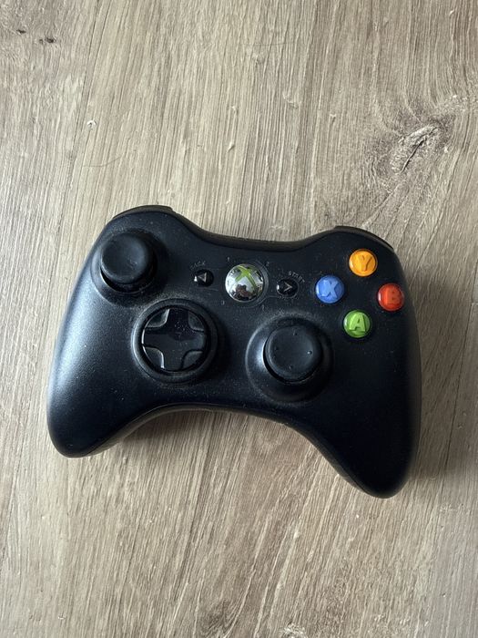Oryginalny pad microsoft czarny bezprzewodowy do konsoli Xbox 360