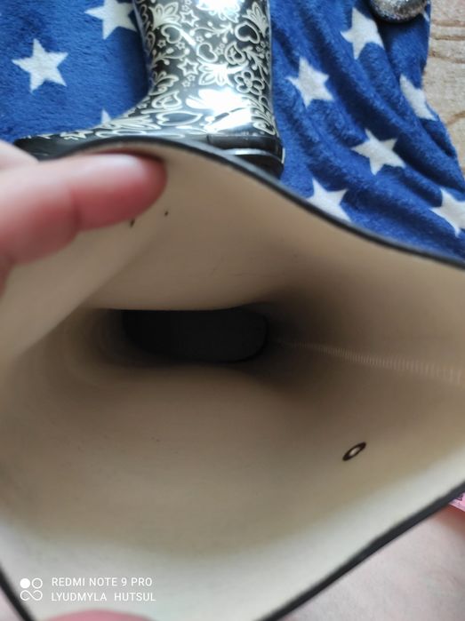 Гумові чоботи у відмінному стані