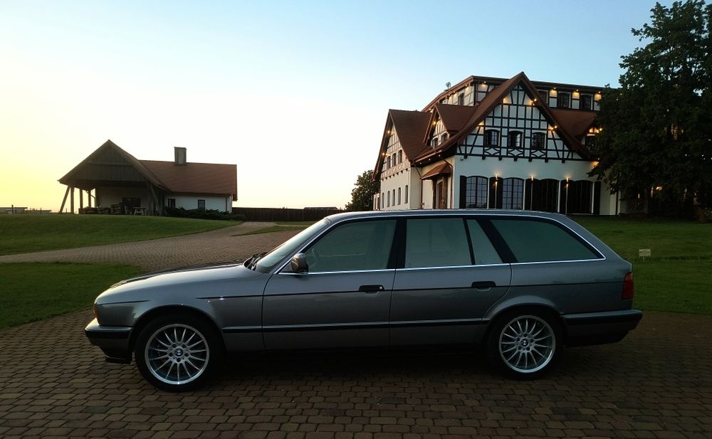 BMW E34 Touring, kombi, bardzo zadbana, zamiana.