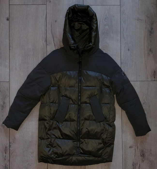 Тепла зимова куртка