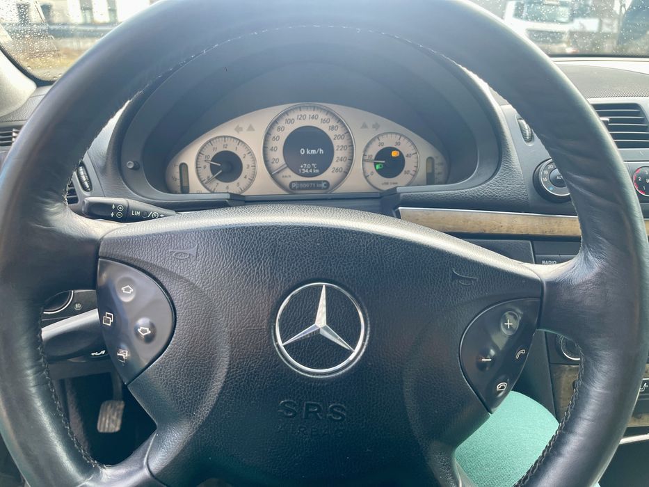 Mercedes-Benz W 211 2.2 Reserwacja do 28