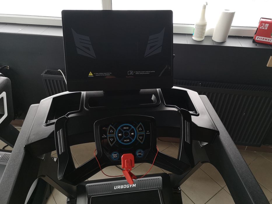 Bieżnia elektryczna Urbogym V800S