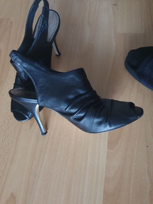 Sandały szpilki buffalo