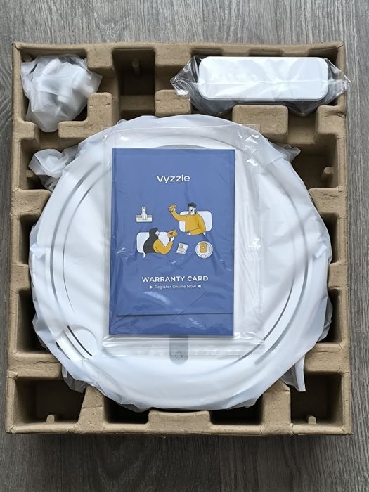 Робот-Пылесос Vyzzle 5000Pa Robot Vacuum D10, оригінал, новий.