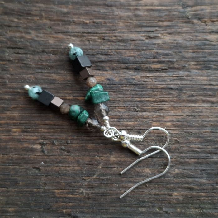 Kolczyki handmade malachit, kwarc dymny, labradoryt, K-2, hematyt