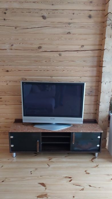 Продсю тумбу під телевізор