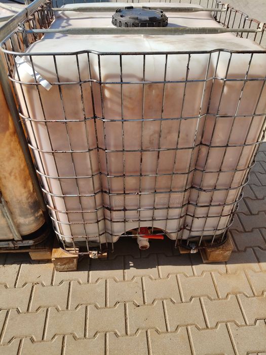 Beczki 2szt 1000l Mauzer