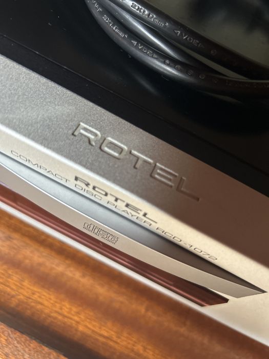 Leitor de CD ROTEL RCD-1072