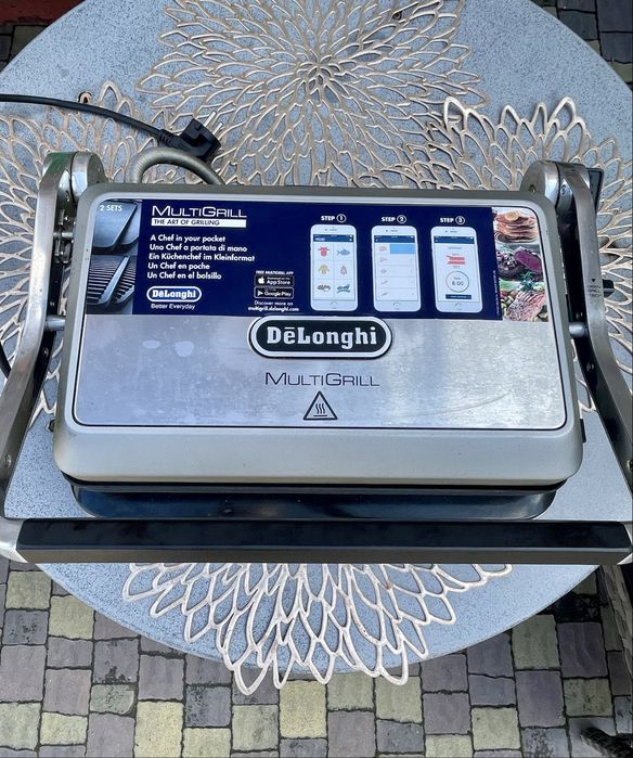 Продам мультигриль Delonghi CGH1020D