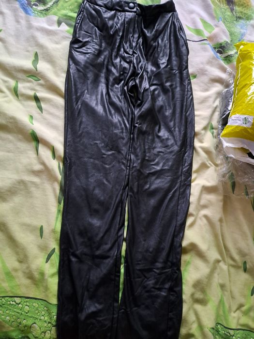 Кожаные штаны лосины