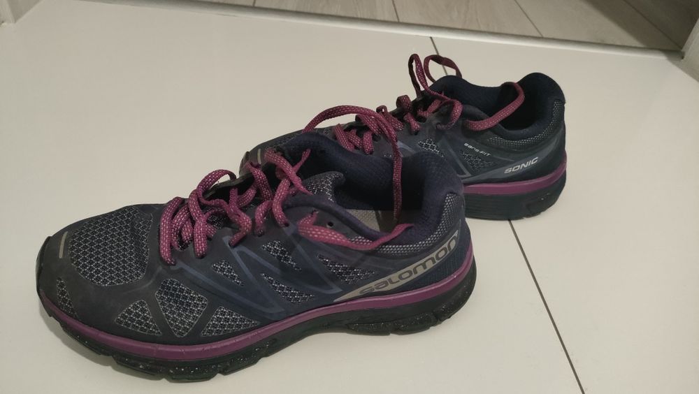 Salomon buty górskie  w rozmiarze 36 2/3 trekking wędrówki