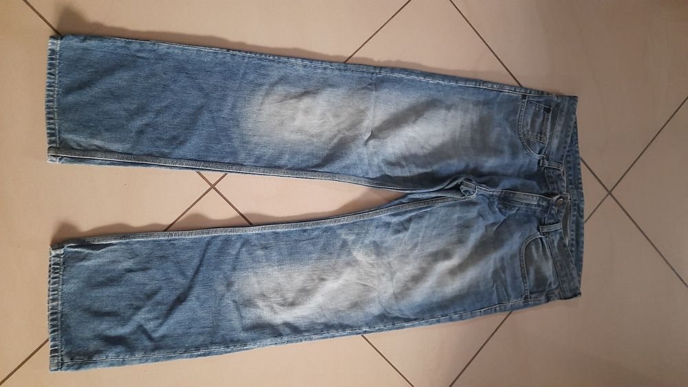 Spodnie jeansowe