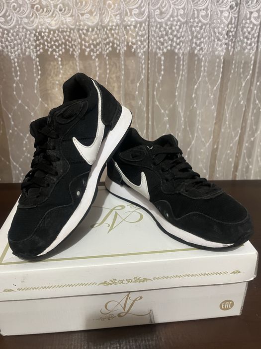 Кросівки для хлопчиків  Nike Venture Runner