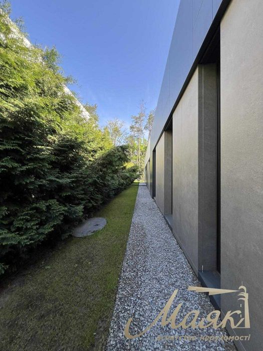 Продажа 1-этажного дома 305 м2, в Плютах